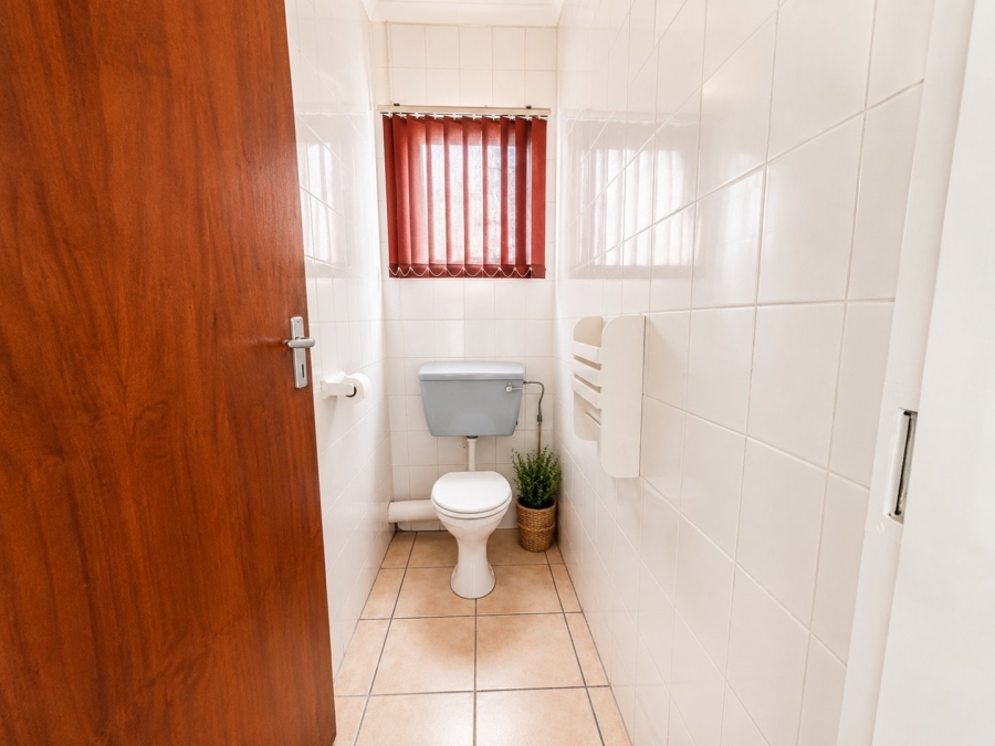 3 Bedroom Property for Sale in Roodia Free State